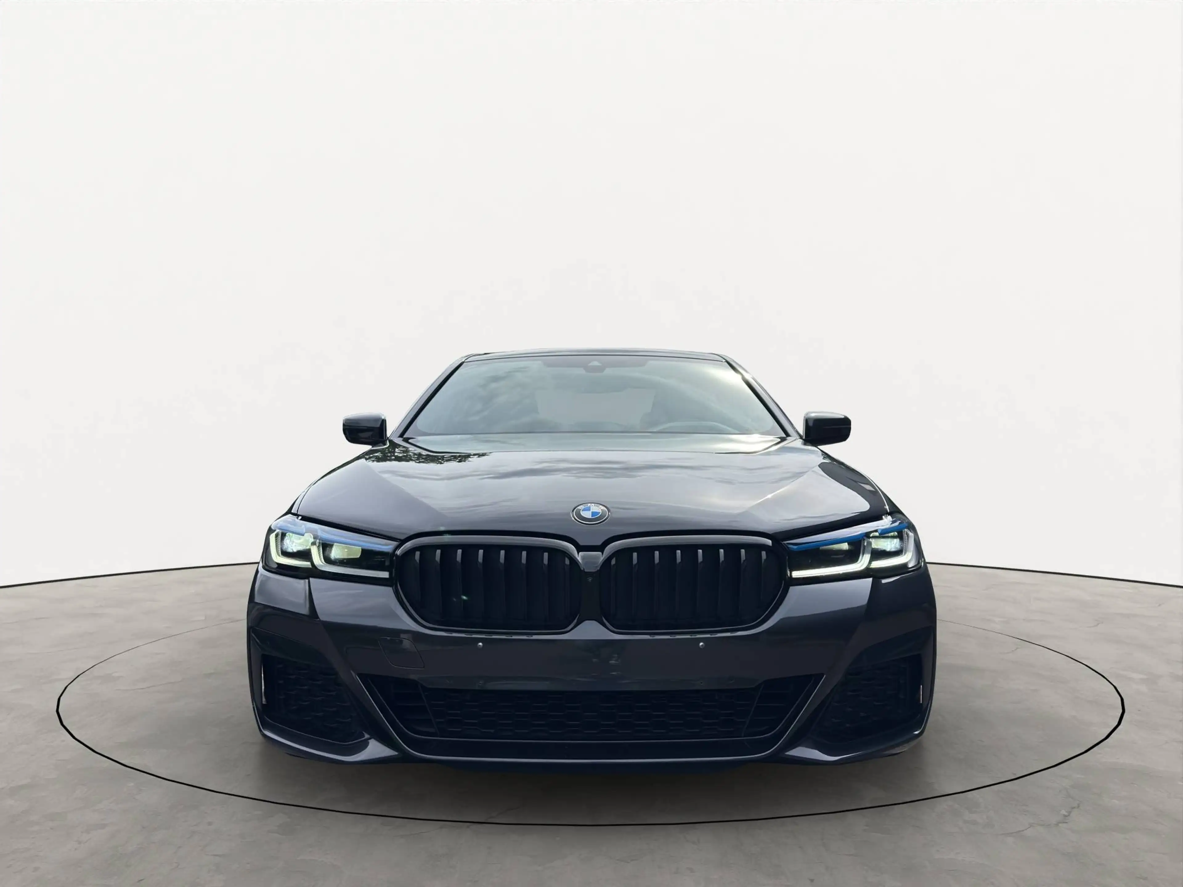 BMW 545 e xDrive / Pano / Laser / Head-up / Keyless / Memory / Garantie — photo 10