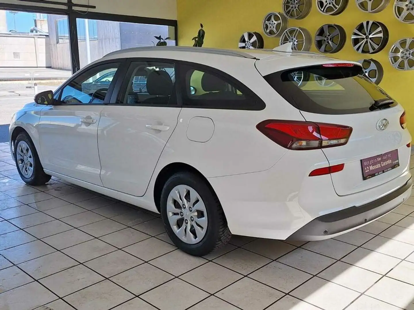 Hyundai i30 LEVEL 4 TOP ZUSTAND, LENKRADH. RÜCKFAHRKAMERA Wit - 2