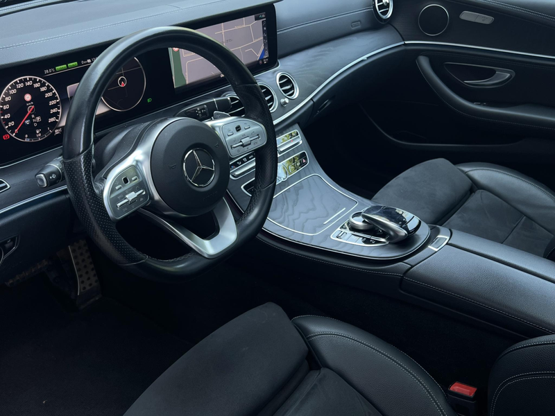 Mercedes-Benz E 300 Estate de Premium Plus — photo 8
