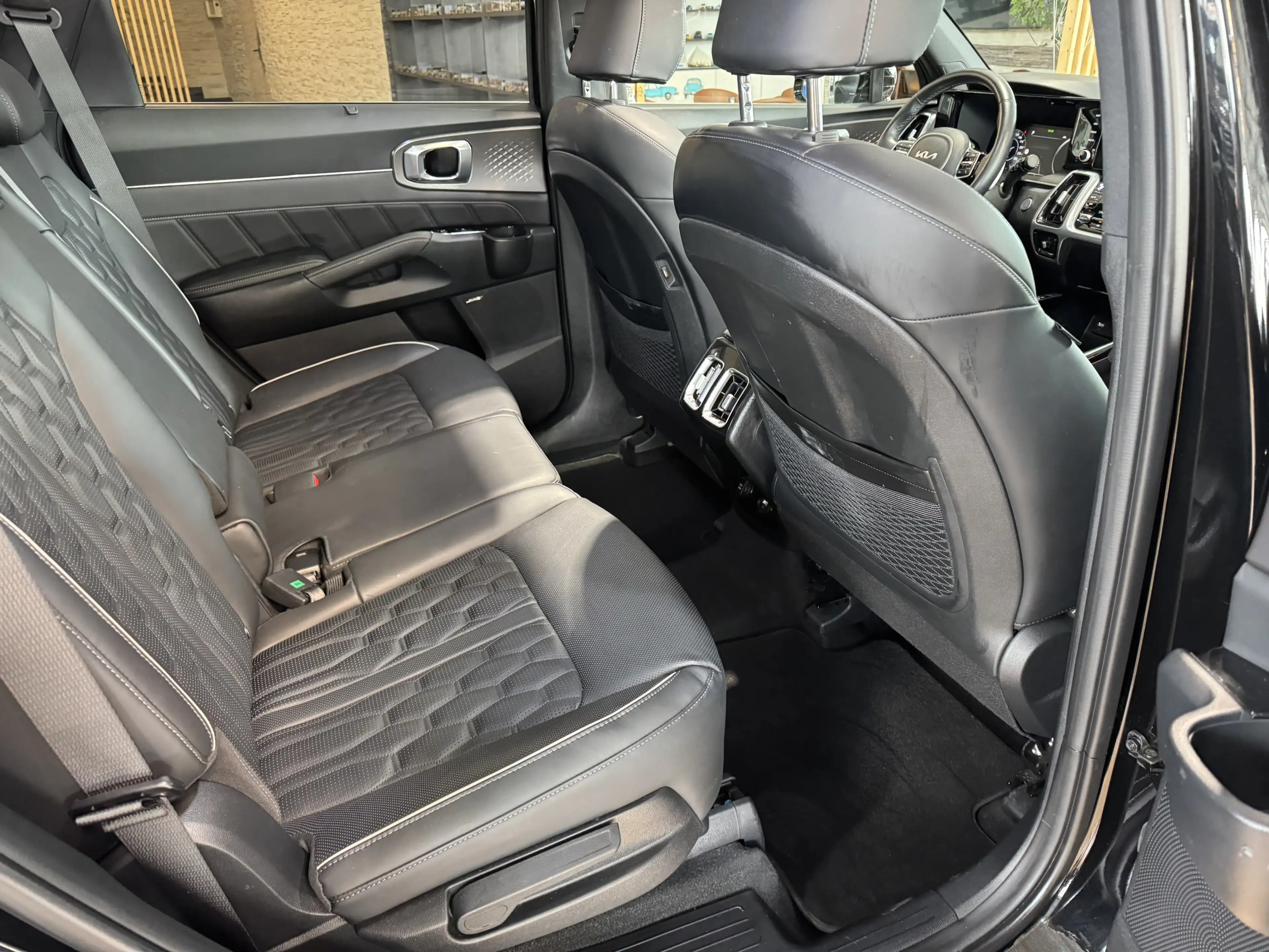 Kia Sorento Platinum Leder Memory BOSE Pano HUD AHK — photo 12
