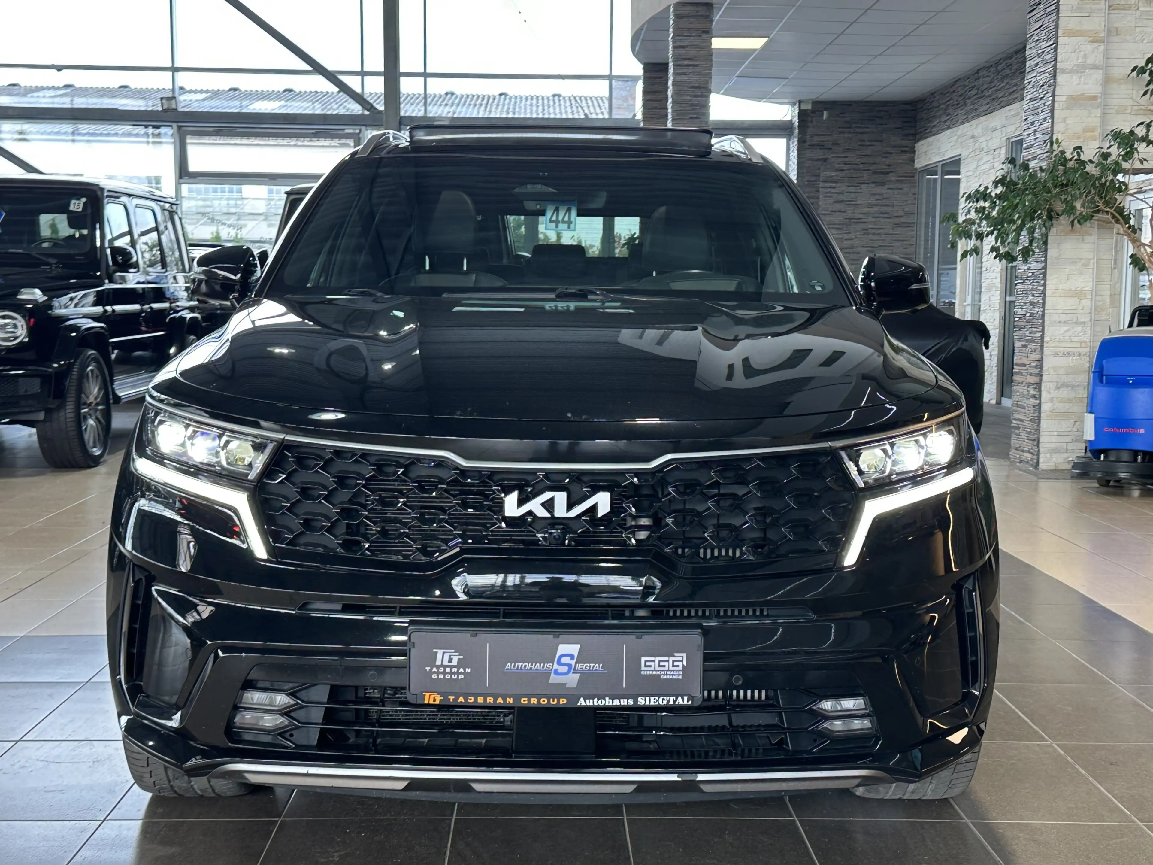 Kia Sorento Platinum Leder Memory BOSE Pano HUD AHK — photo 2