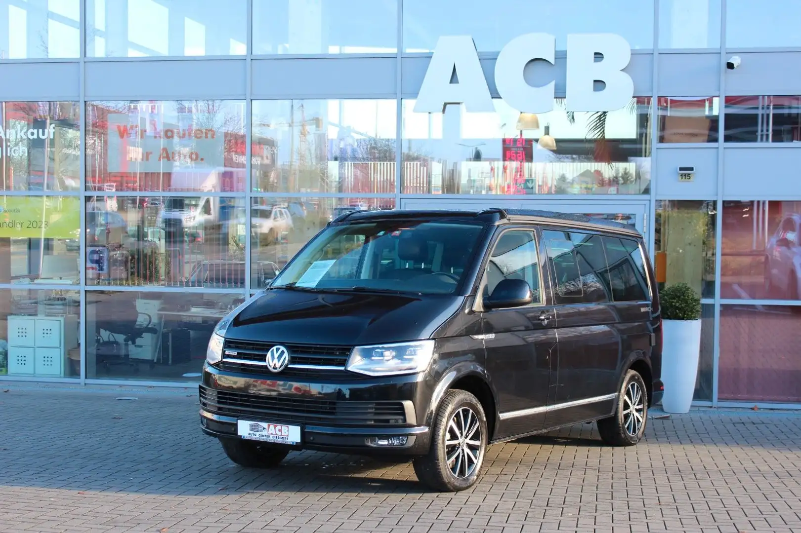 Volkswagen T6 California Beach TDI 4-M LED 7-Si. Navi RFK Schwarz - 1