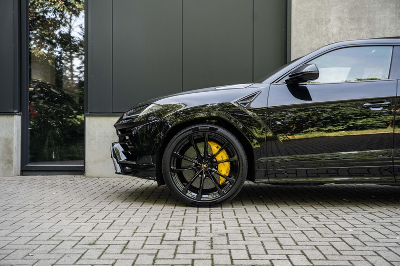 Lamborghini Urus 4.0 V8 B&O 3D PPF Alcantara Keramisch 23" — photo 10