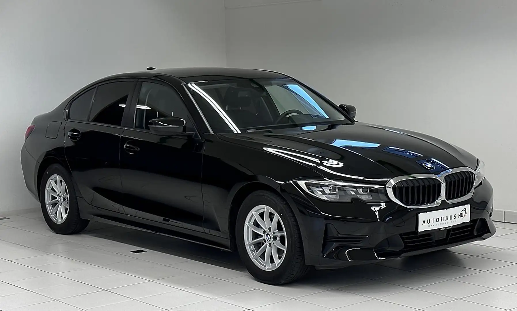BMW 318 318d Aut. Advantage*1.Besitz*39.630km*ACC*LED*SHZ* Noir - 2