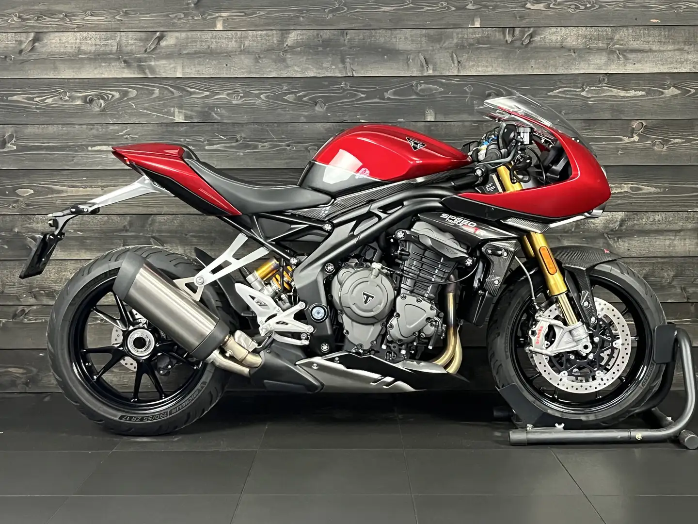 Triumph Speed Triple 1200 RR Rood - 1