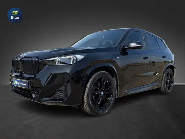 BMW iX1 xDrive30 M Sport 68 kWh - 313 ch - 230Kw M SPORT - CARPLAY - CAMERA - NAVI