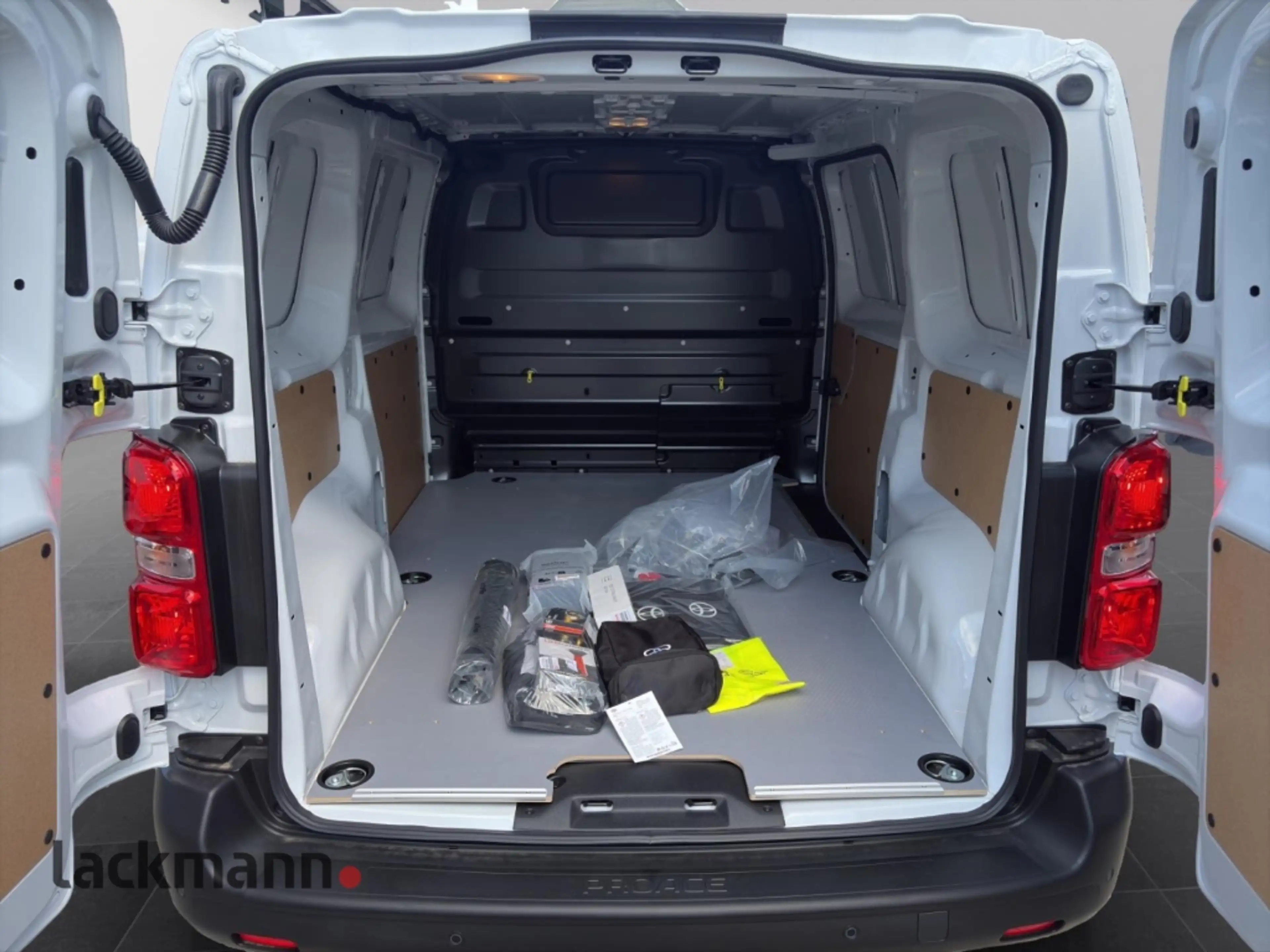 Toyota Proace Kasten Work 1,5 D-4D 88 kW (120 PS) Start-Stopp, L — photo 8