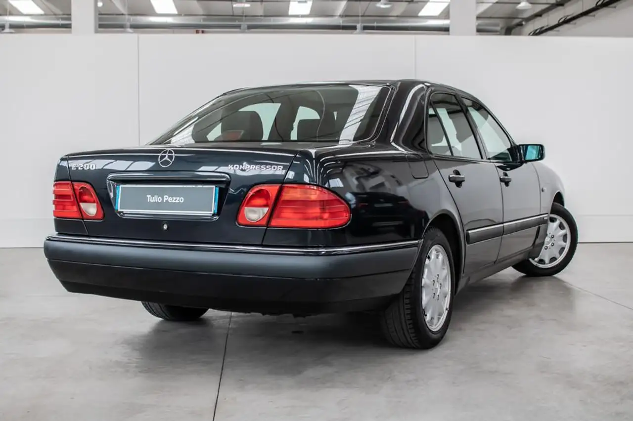 Mercedes-Benz E 200 k Elegance, foto 9