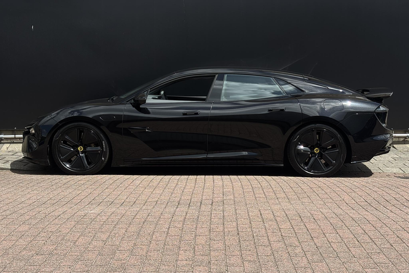 Lotus Emeya Base 102 kWh | Intelligent Glass Roof | Luchtverin — photo 7