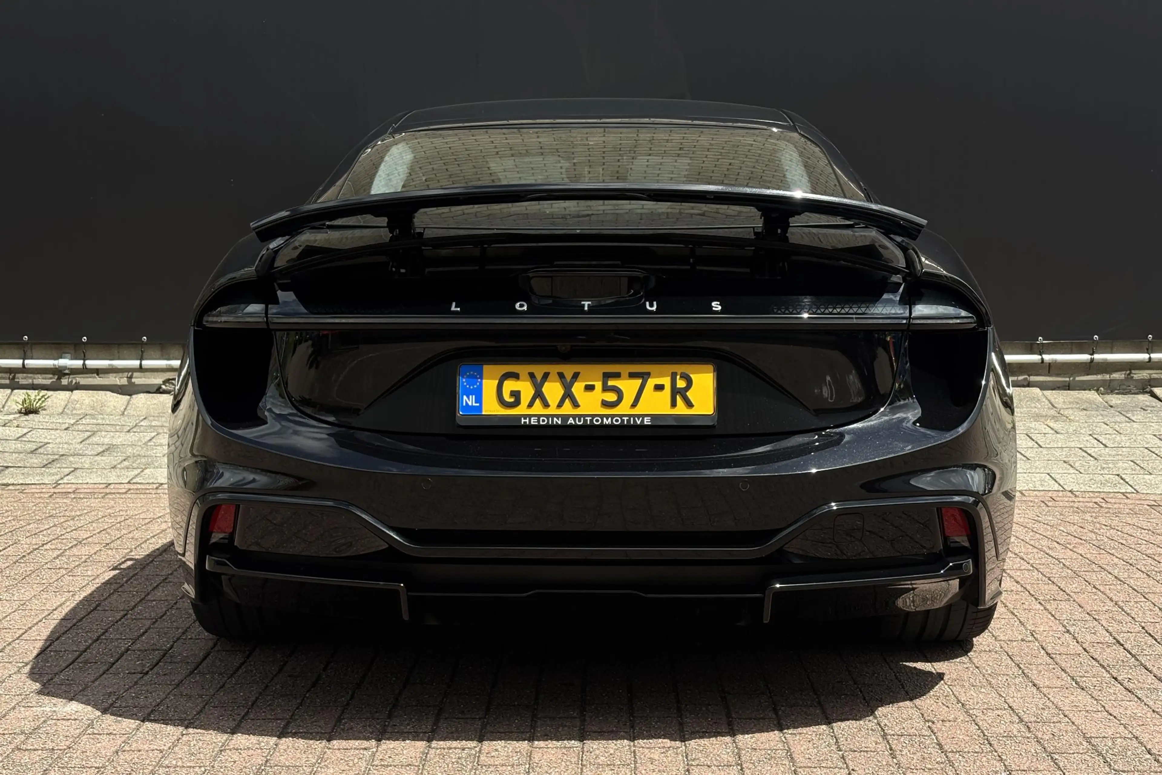 Lotus Emeya Base 102 kWh | Intelligent Glass Roof | Luchtverin — photo 11