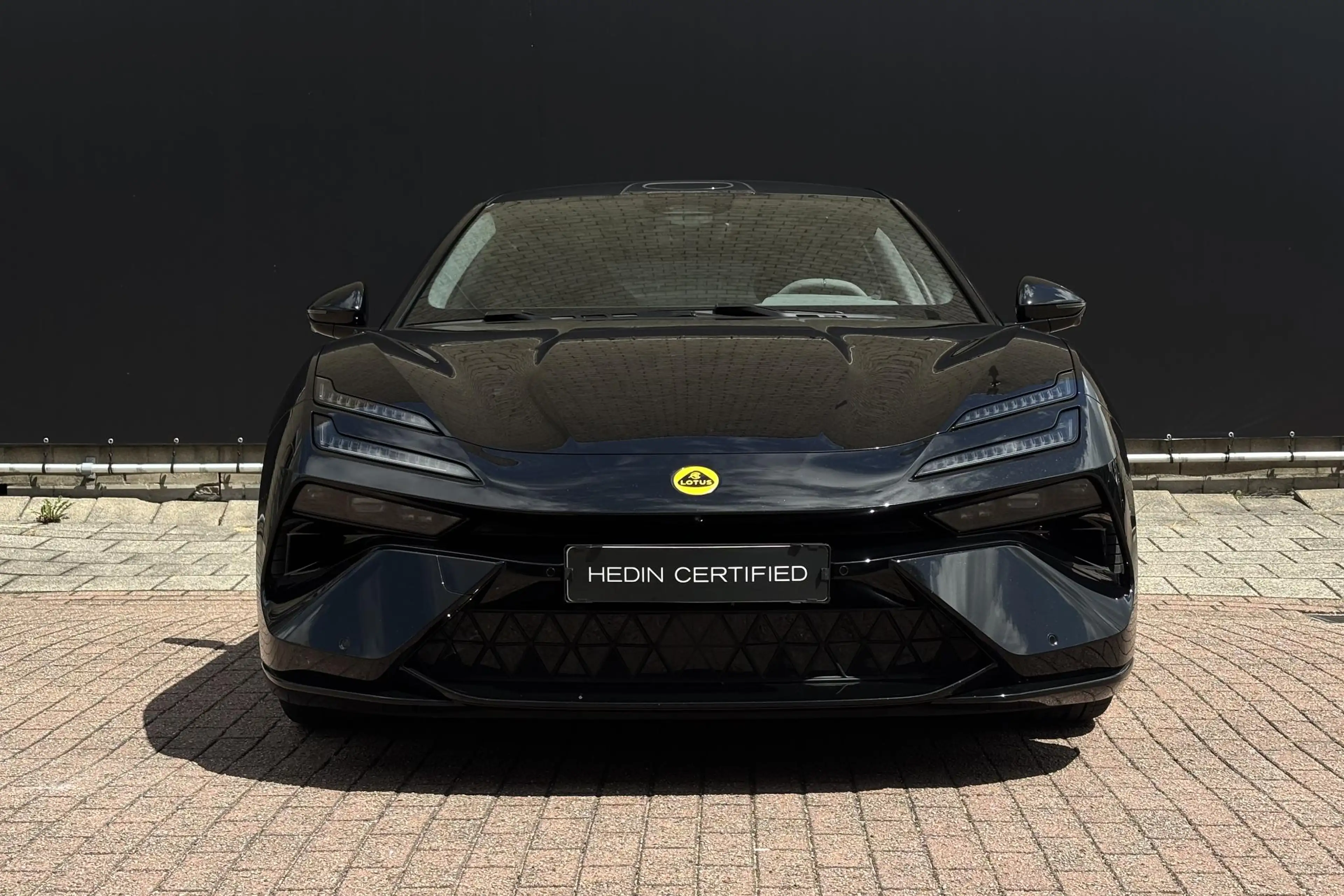 Lotus Emeya Base 102 kWh | Intelligent Glass Roof | Luchtverin — photo 10
