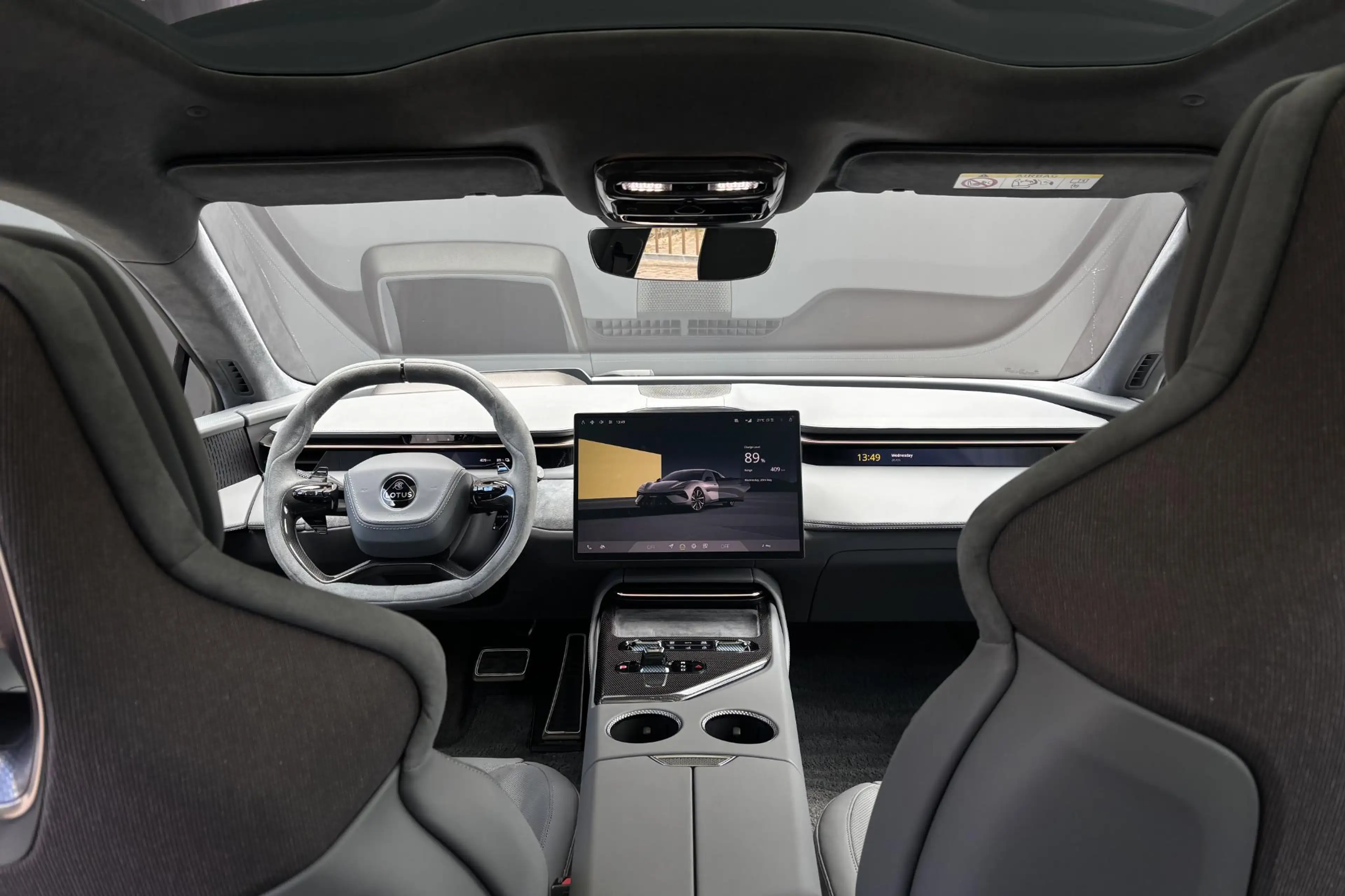 Lotus Emeya Base 102 kWh | Intelligent Glass Roof | Luchtverin — photo 3