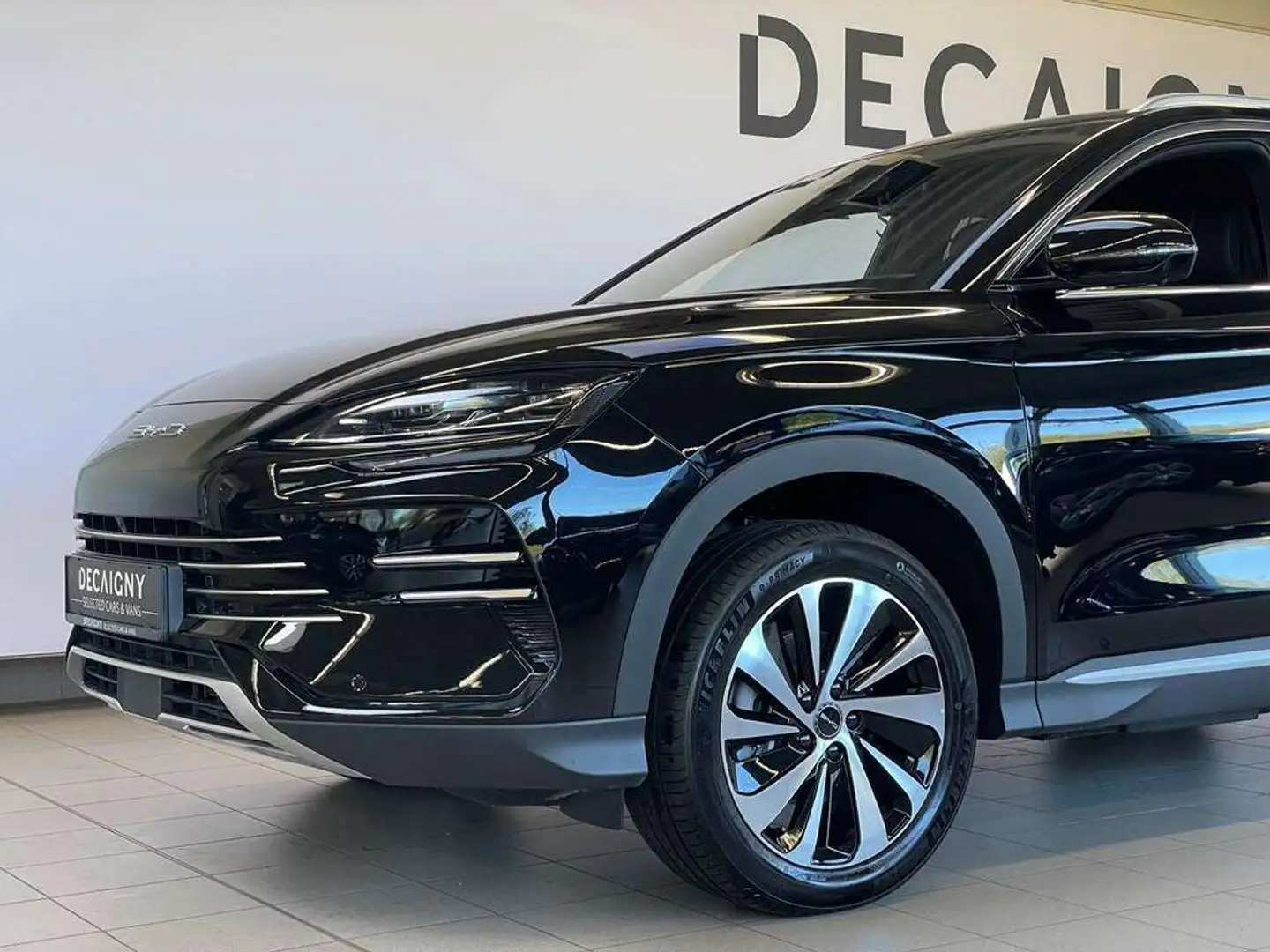 BYD Seal U DM-i Boost 218pk Full Option Noir - 2