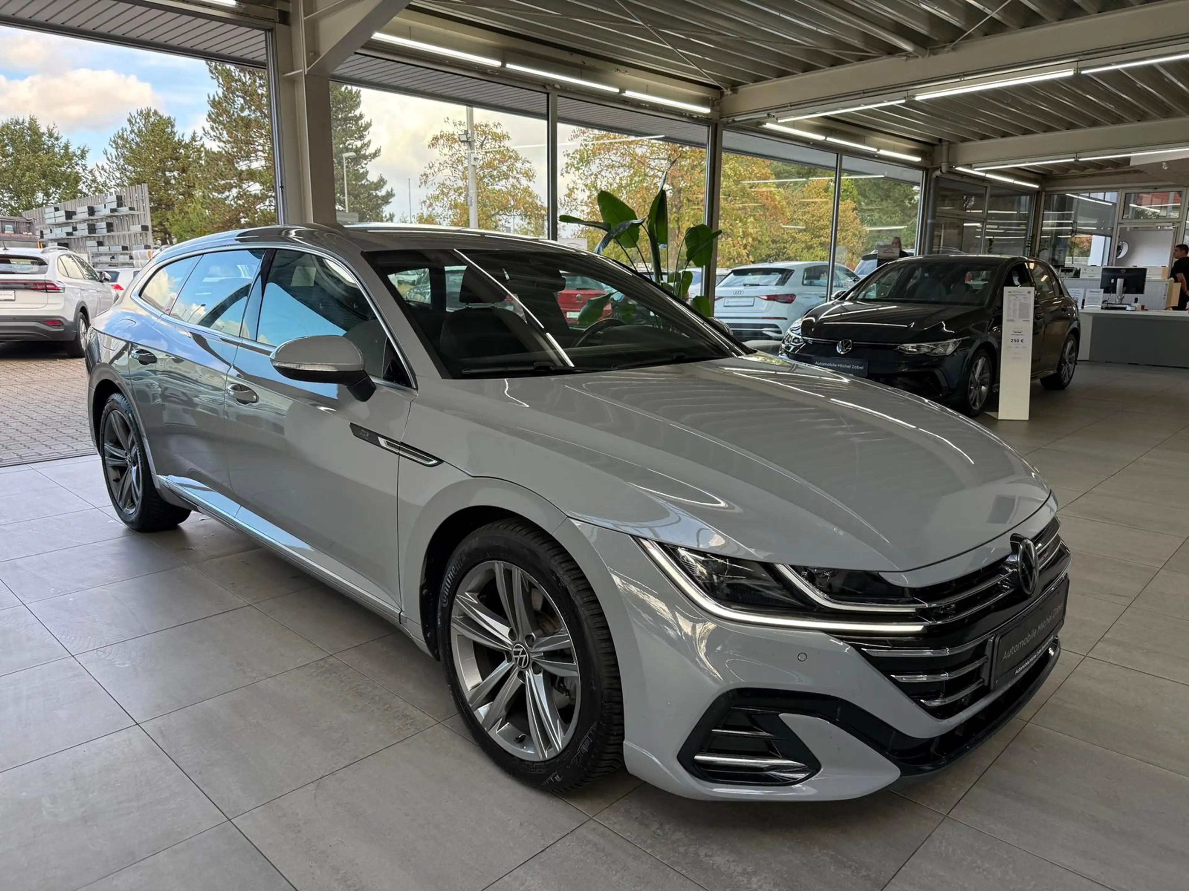 Volkswagen Arteon *R Line*Navi*Virtual*App-Con*Sitzh*LED*ACC* — photo 7