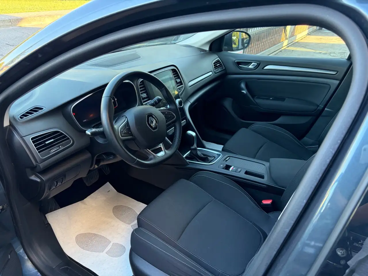 Renault Megane Mégane Sporter Blue dCi 115 CV EDC Business, миниатюра 8