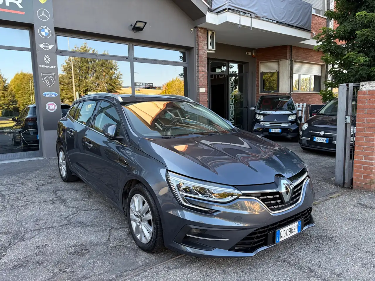 Renault Megane Mégane Sporter Blue dCi 115 CV EDC Business, миниатюра 3