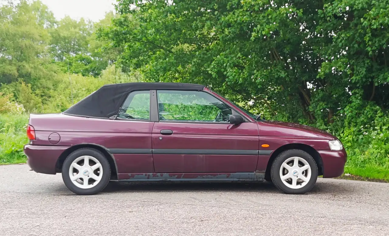 Ford Escort 1.6 CLX Cabrio | APK 11-07-2027 | Youngtimer, foto 9