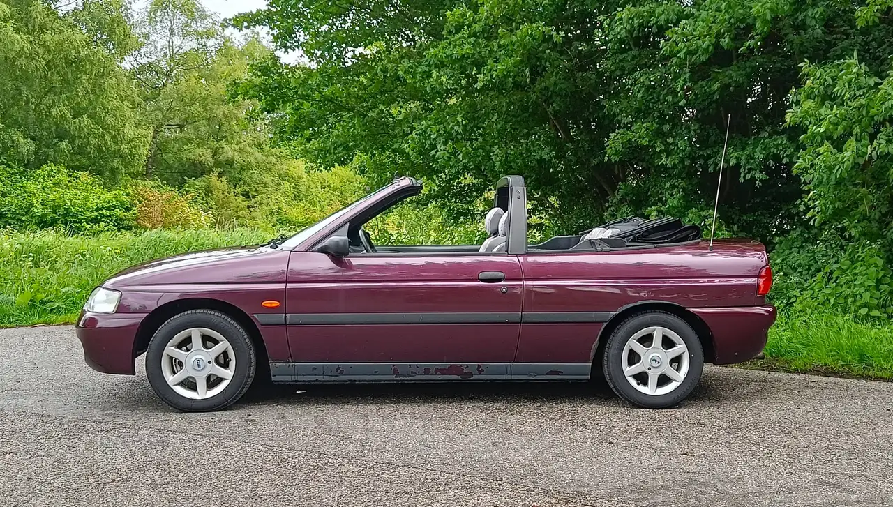 Ford Escort 1.6 CLX Cabrio | APK 11-07-2027 | Youngtimer, foto 3