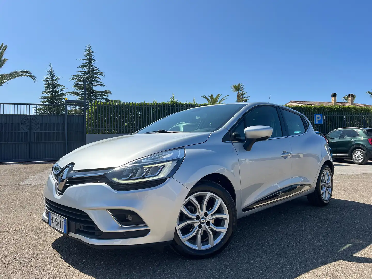 Renault Clio Clio 1.5 dci Energy Intens 90cv edc Argento - 1