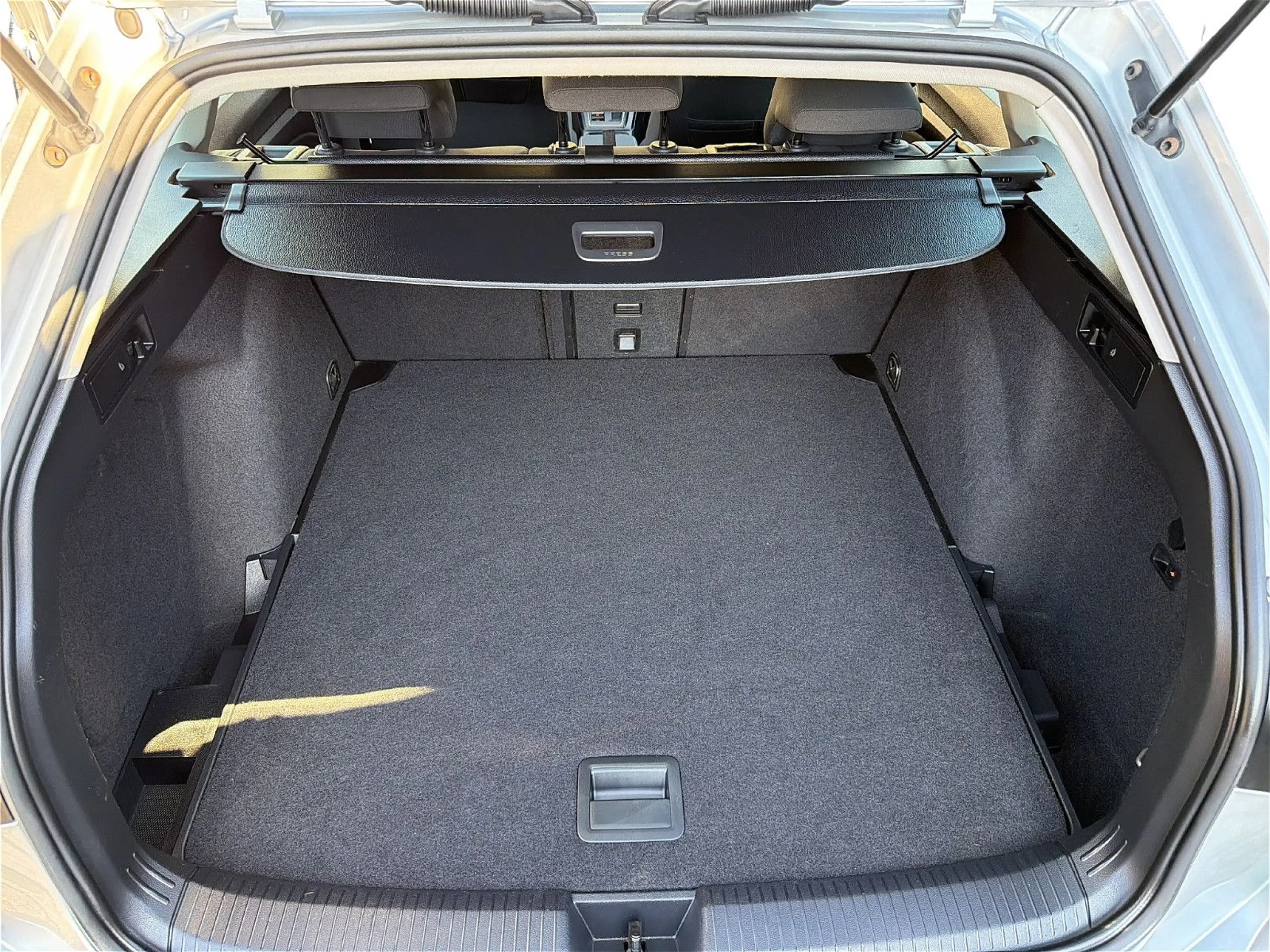 Volkswagen Golf 8 VIII Variant AHK / ACC / PDC / AMBIENTE — photo 14