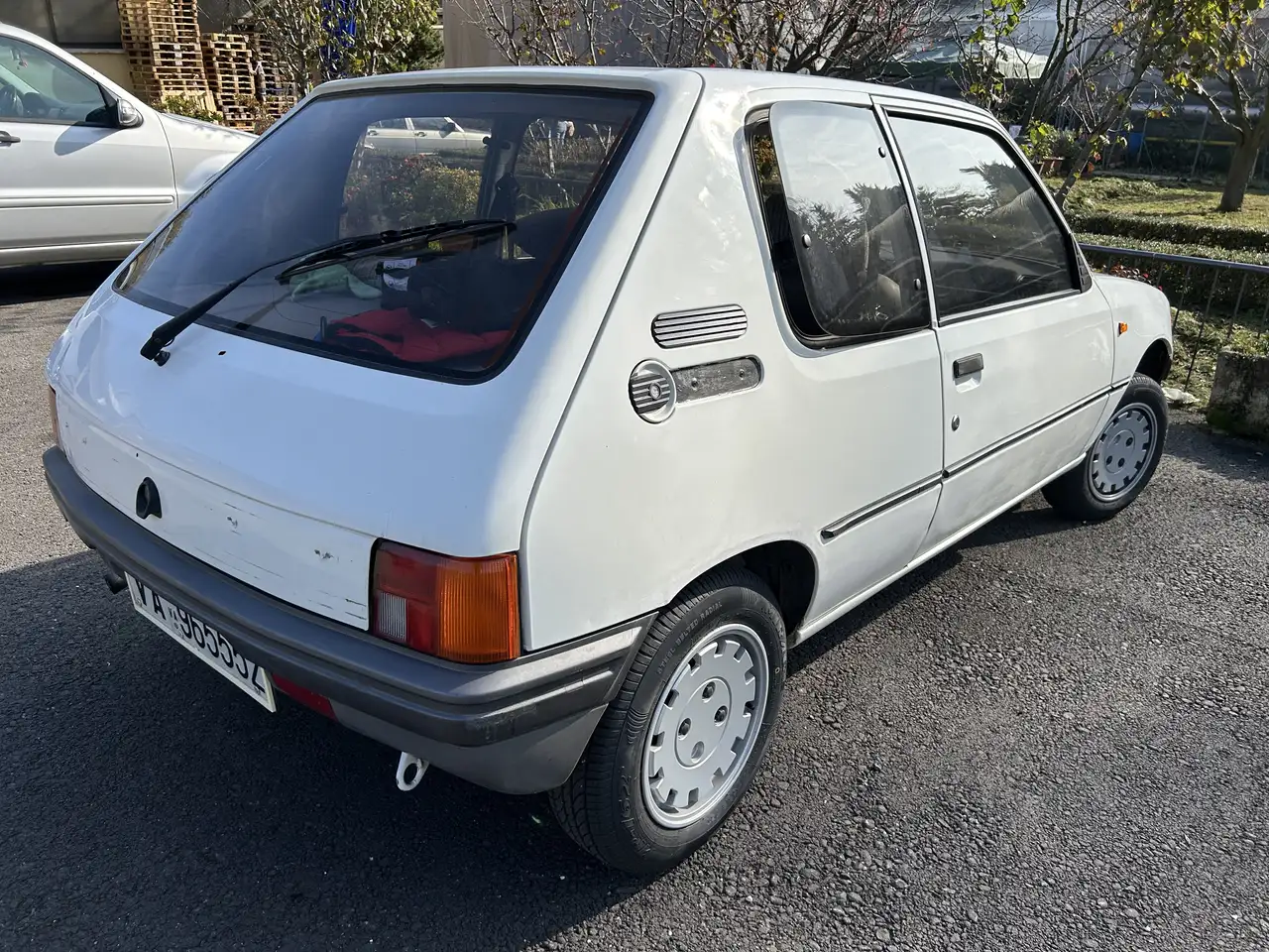 Peugeot 205 3p 1.1 XR, foto 4