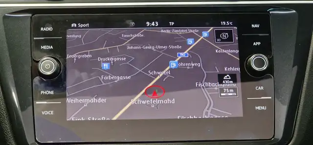 Volkswagen Tiguan view 15