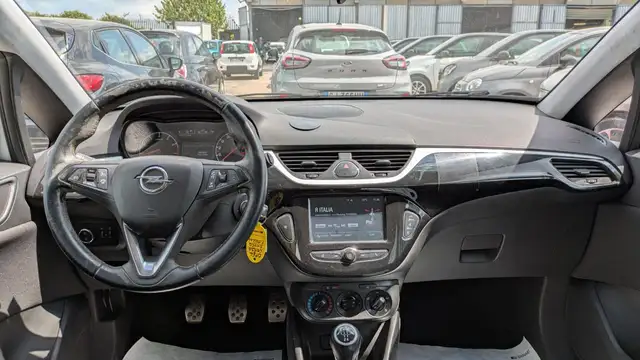 Opel Corsa view 7
