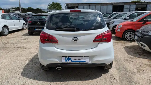 Opel Corsa view 5
