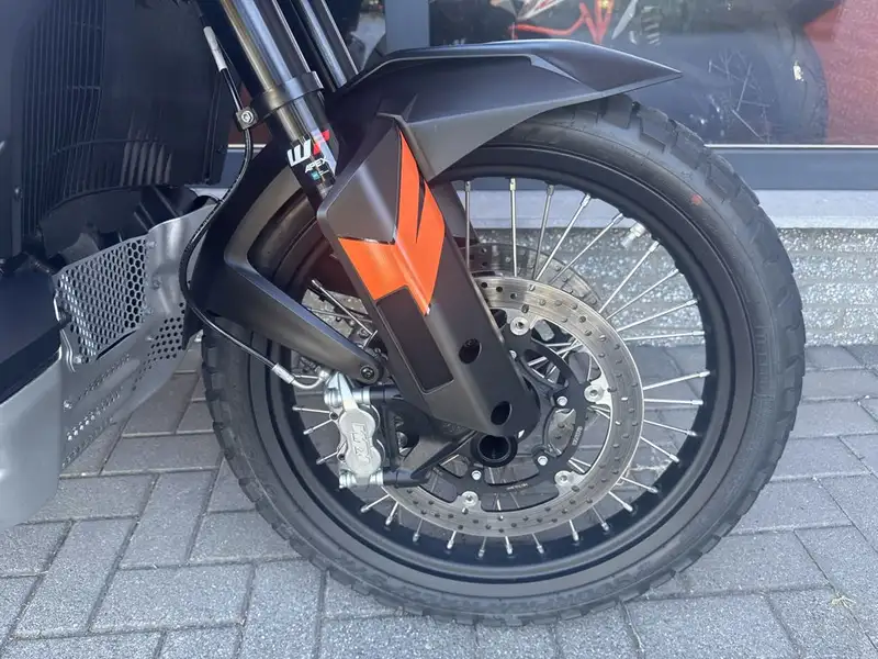 KTM 790 Adventure - foto 5