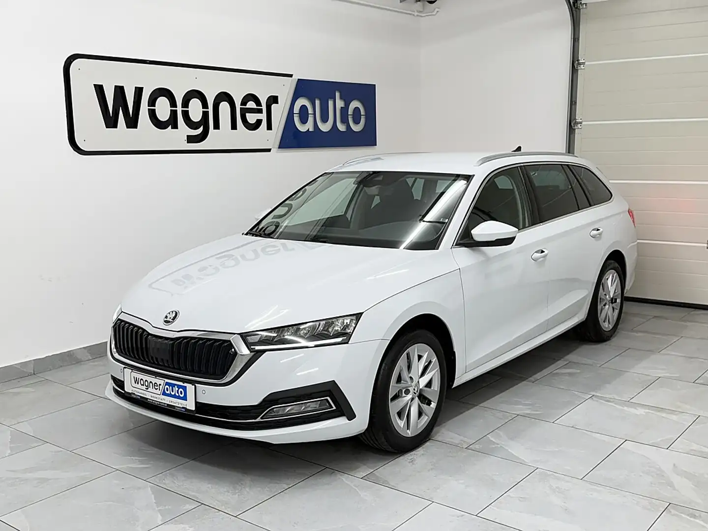 Skoda Octavia Combi 2,0 TDI Style DSG. LED/ACC/Navi/el.AHK/RF... Weiß - 2