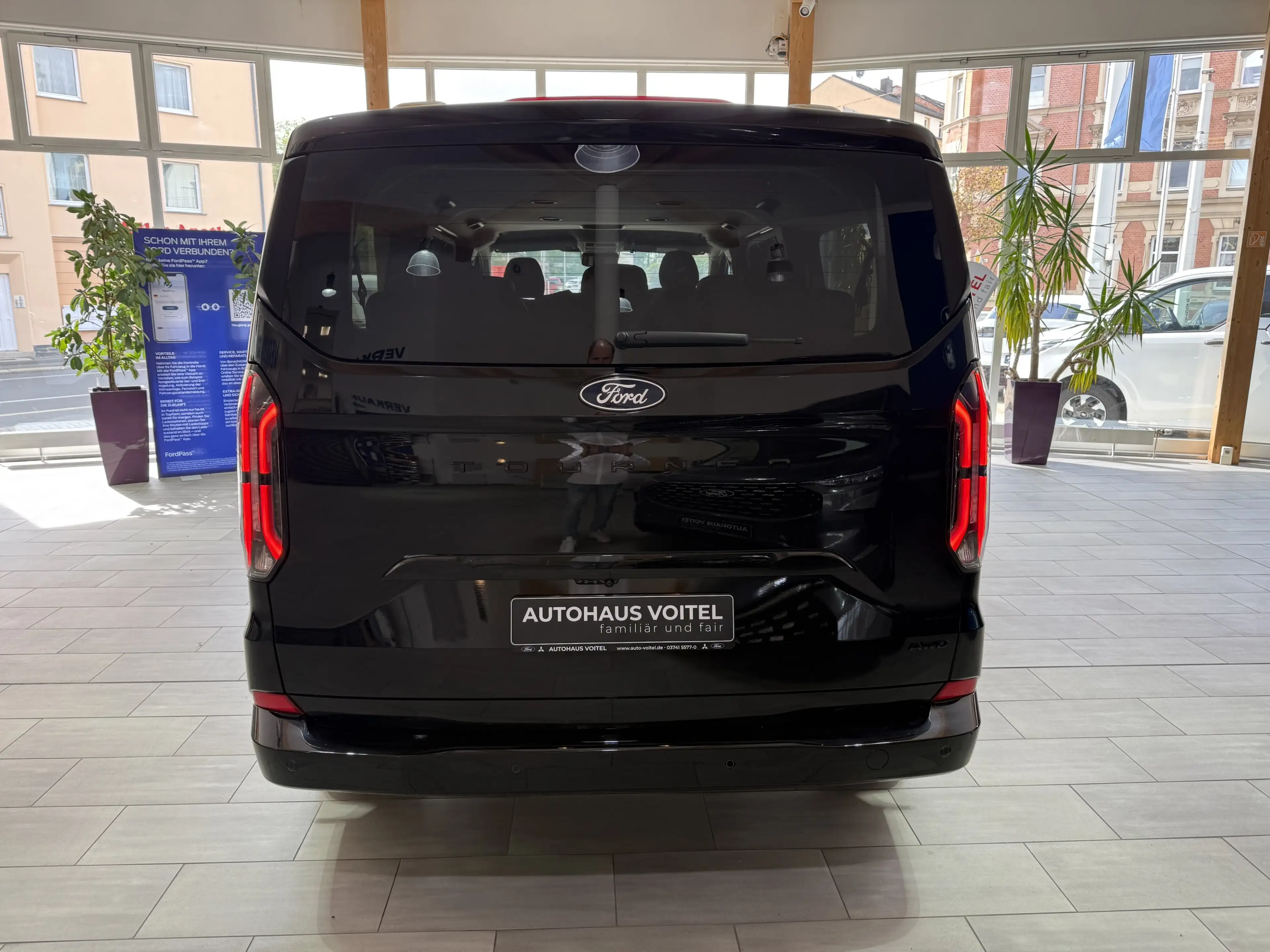 Ford Tourneo Custom Titanium X AWD elek. AHK / B&O / Standheizung — photo 6