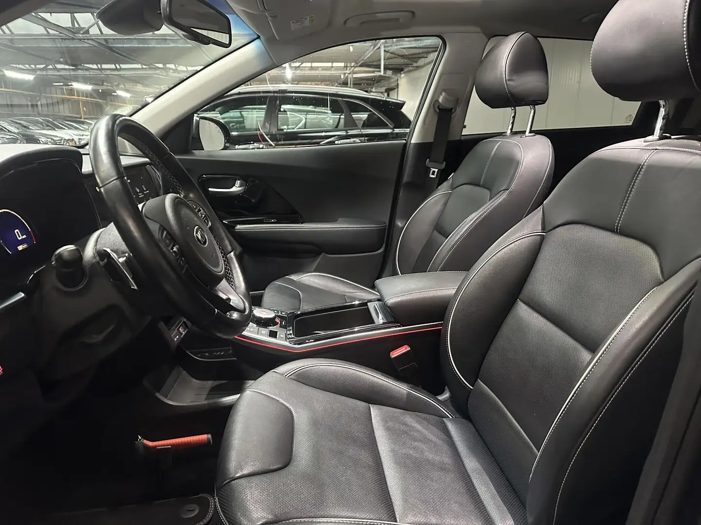 Kia e-Niro Executiveline 64 kWh Gris - 2