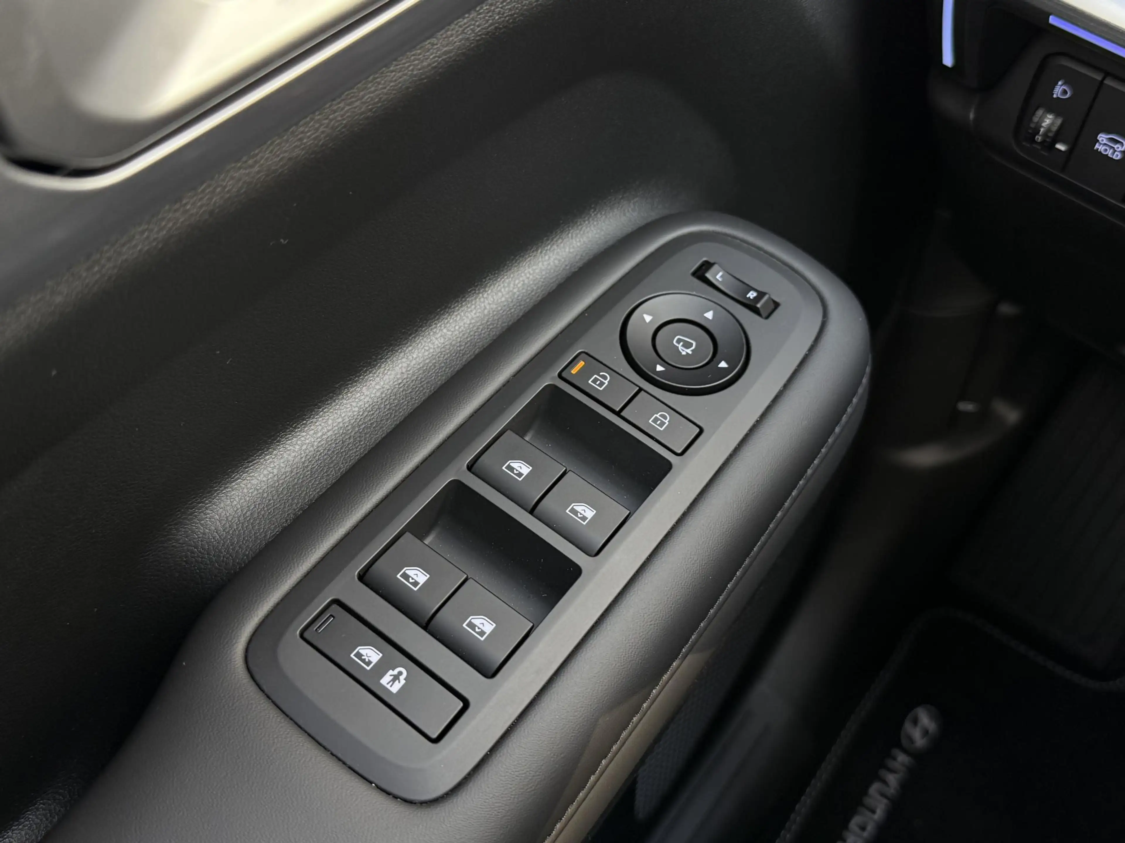 Hyundai SANTA FE 1.6 T-GDI PHEV Premium Plus 4WD 7p / Stoelkoeling — photo 12