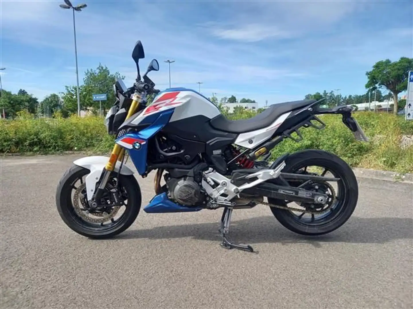 BMW F 900 R Weiß - 2