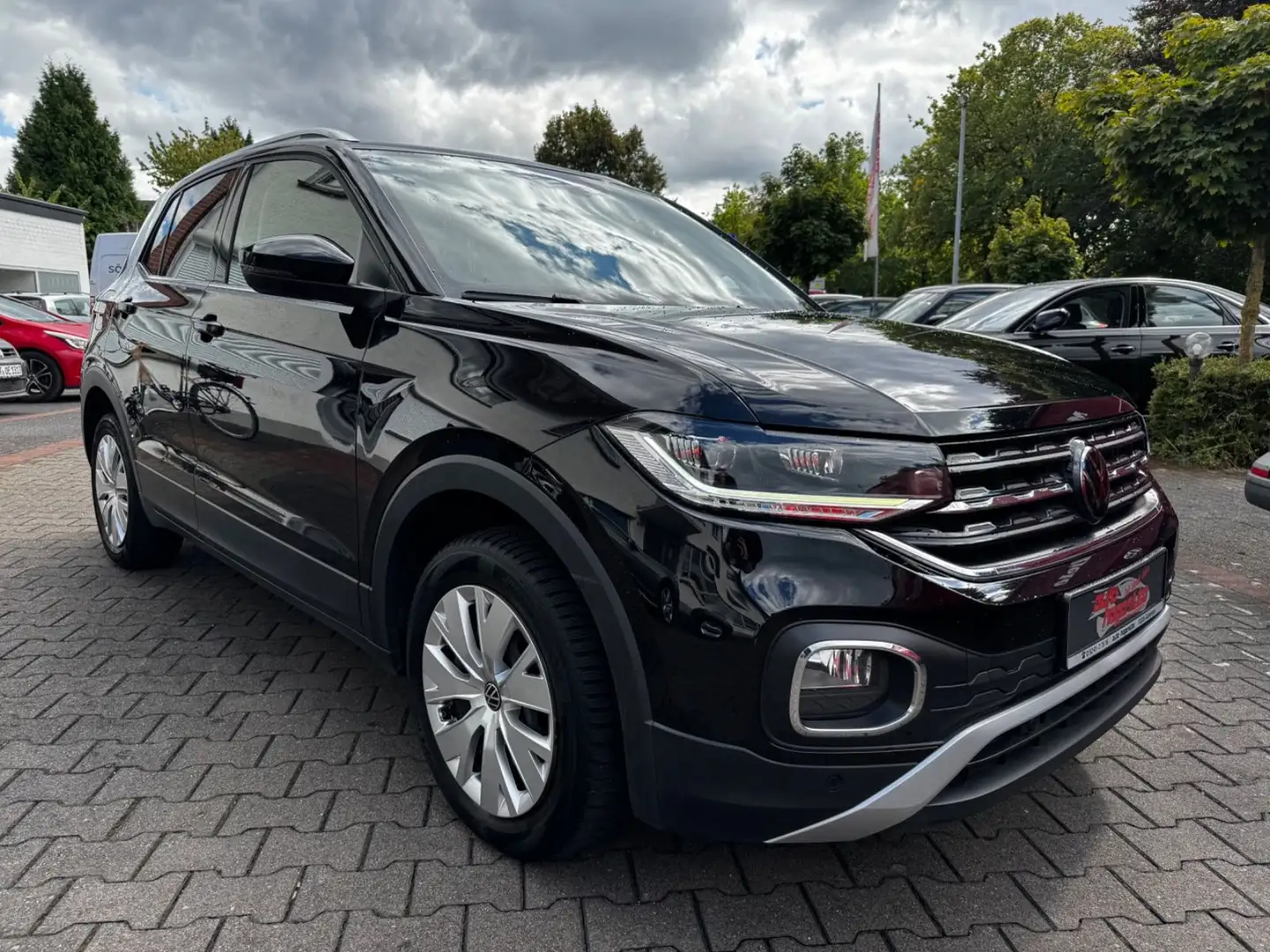 Volkswagen T-Cross Style CarPlay LED AHK DAB DSG uvm. Schwarz - 1