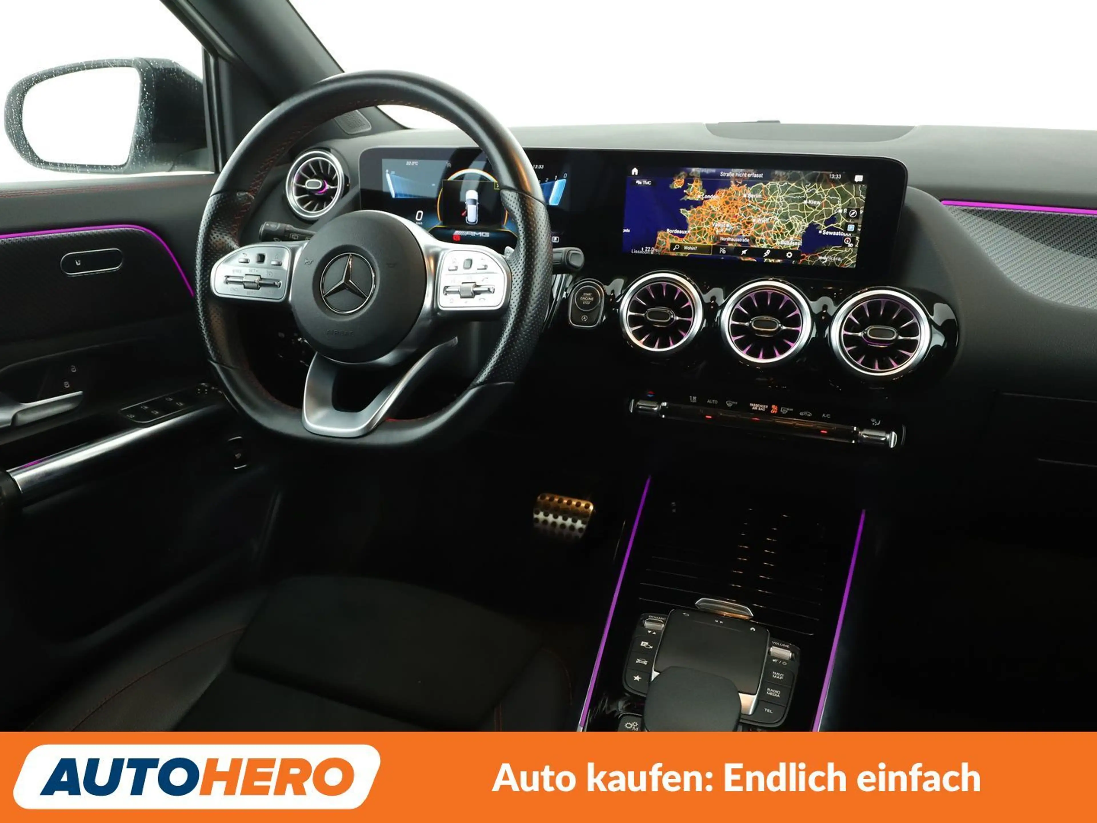 Mercedes-Benz GLA 35 AMG GLA 35 AMG 4Matic Aut*LED*TEMPO*CAM*PANO*SHZ*PDC* — photo 13