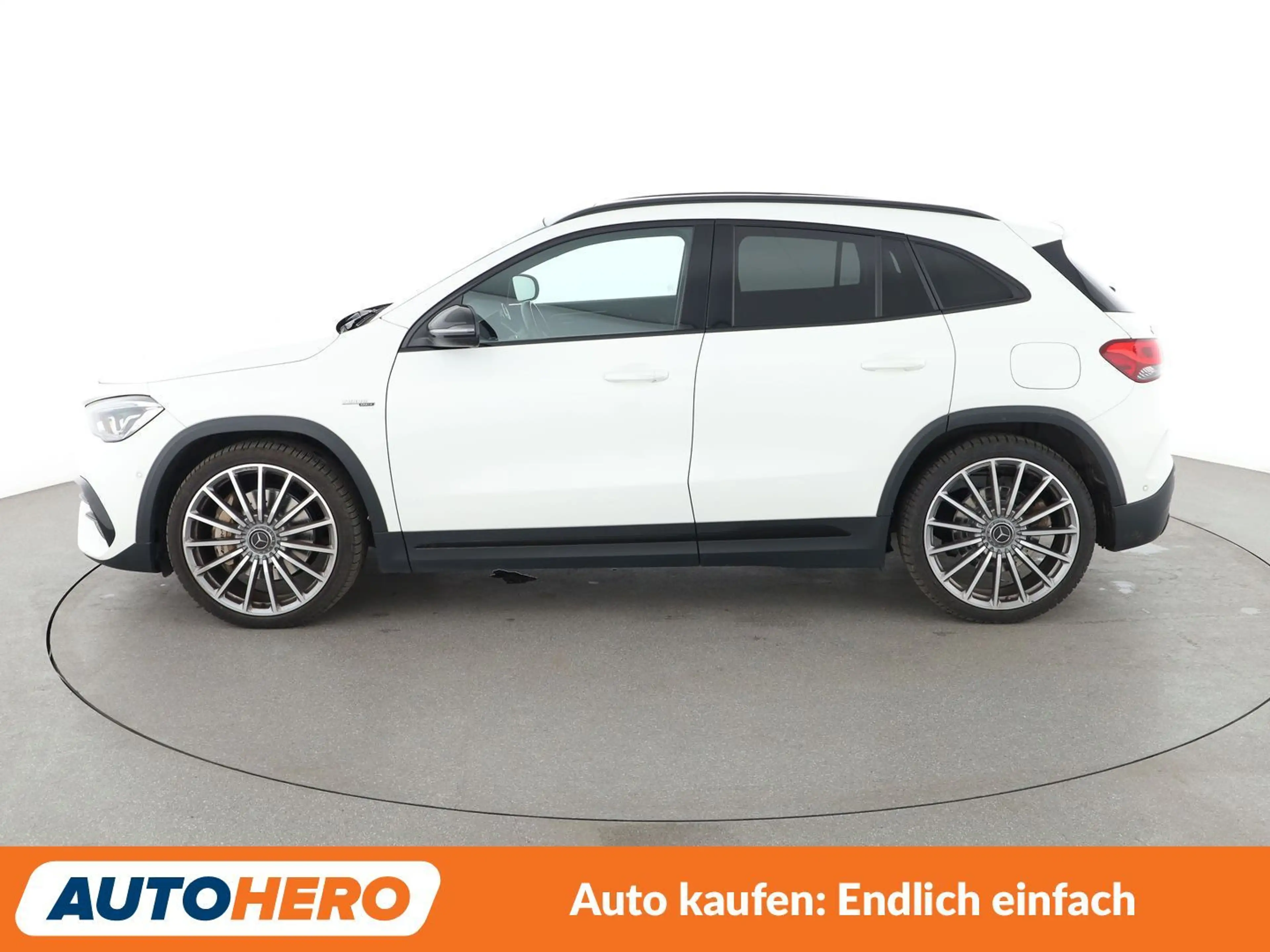 Mercedes-Benz GLA 35 AMG GLA 35 AMG 4Matic Aut*LED*TEMPO*CAM*PANO*SHZ*PDC* — photo 3