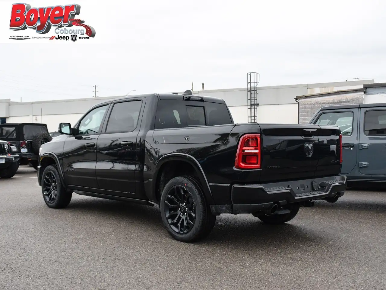 RAM 1500 снимка RAM 1500
