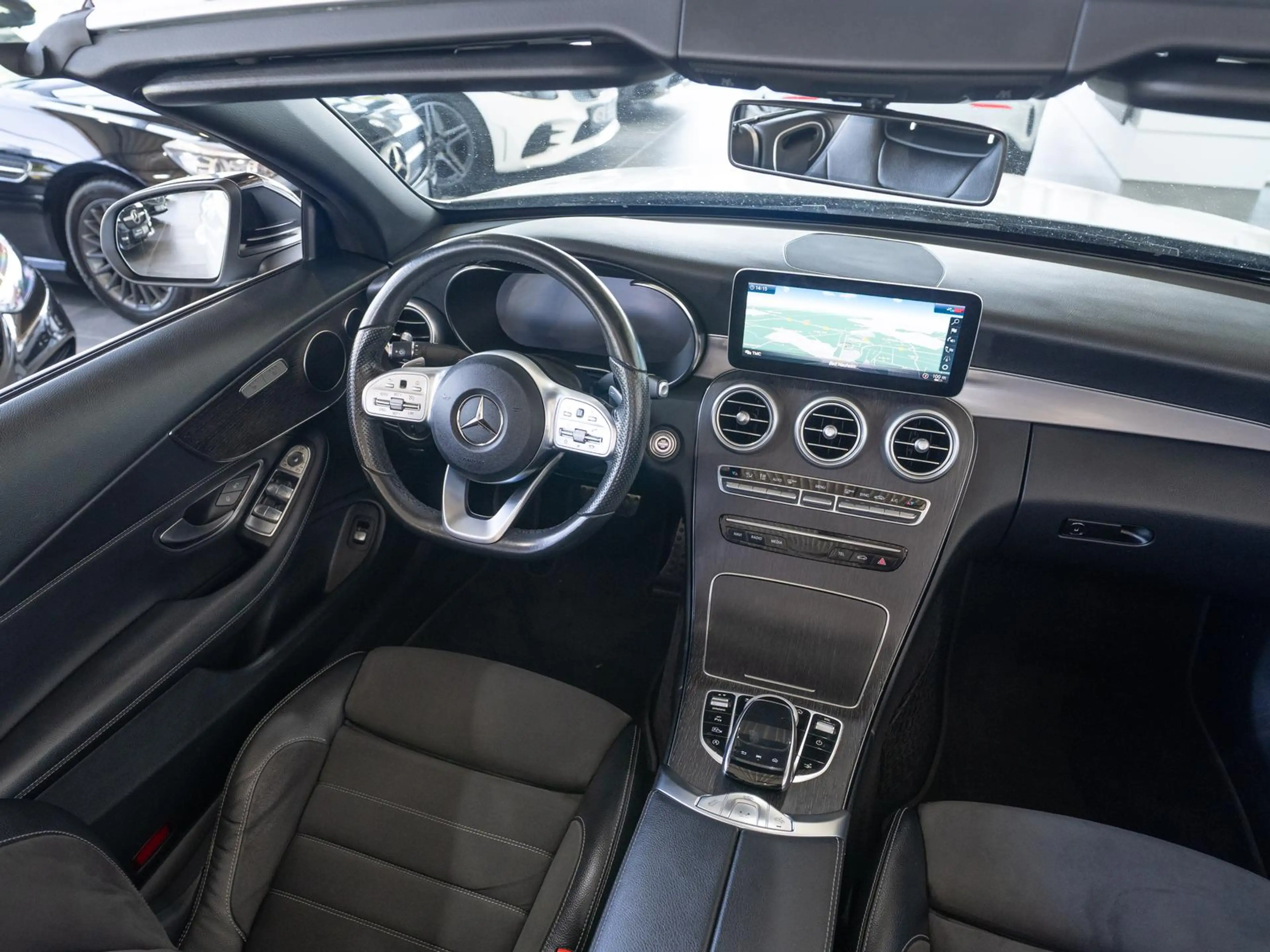 Mercedes-Benz C 400 Cabrio 4Matic 9G *AMG*MULTIBEAM*RFK*NIGHT* — photo 15