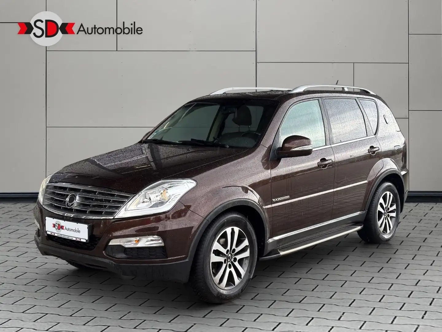 SsangYong Rexton Rexton W 2.0 Sapphire 4WD 7-Sitzer AHK Leder Maro - 1
