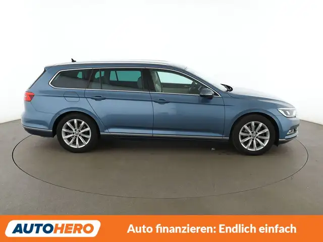 Volkswagen Passat view 7