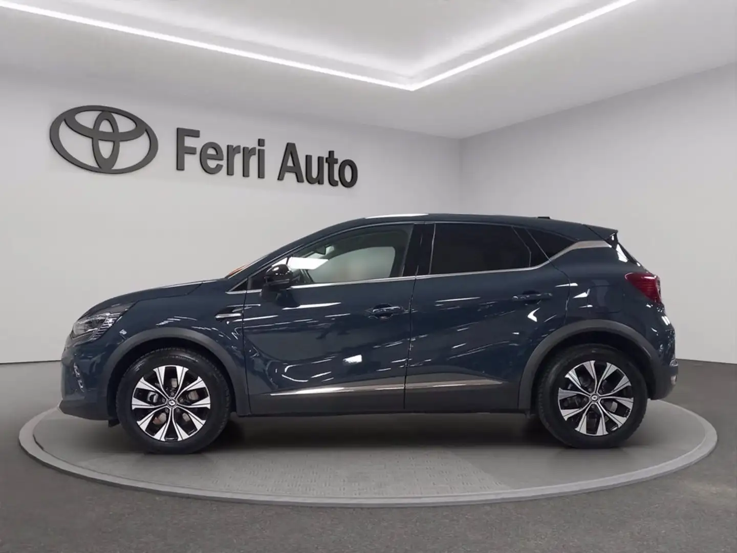 Renault Captur 1.6 e-tech phev techno 160cv auto Grigio - 2