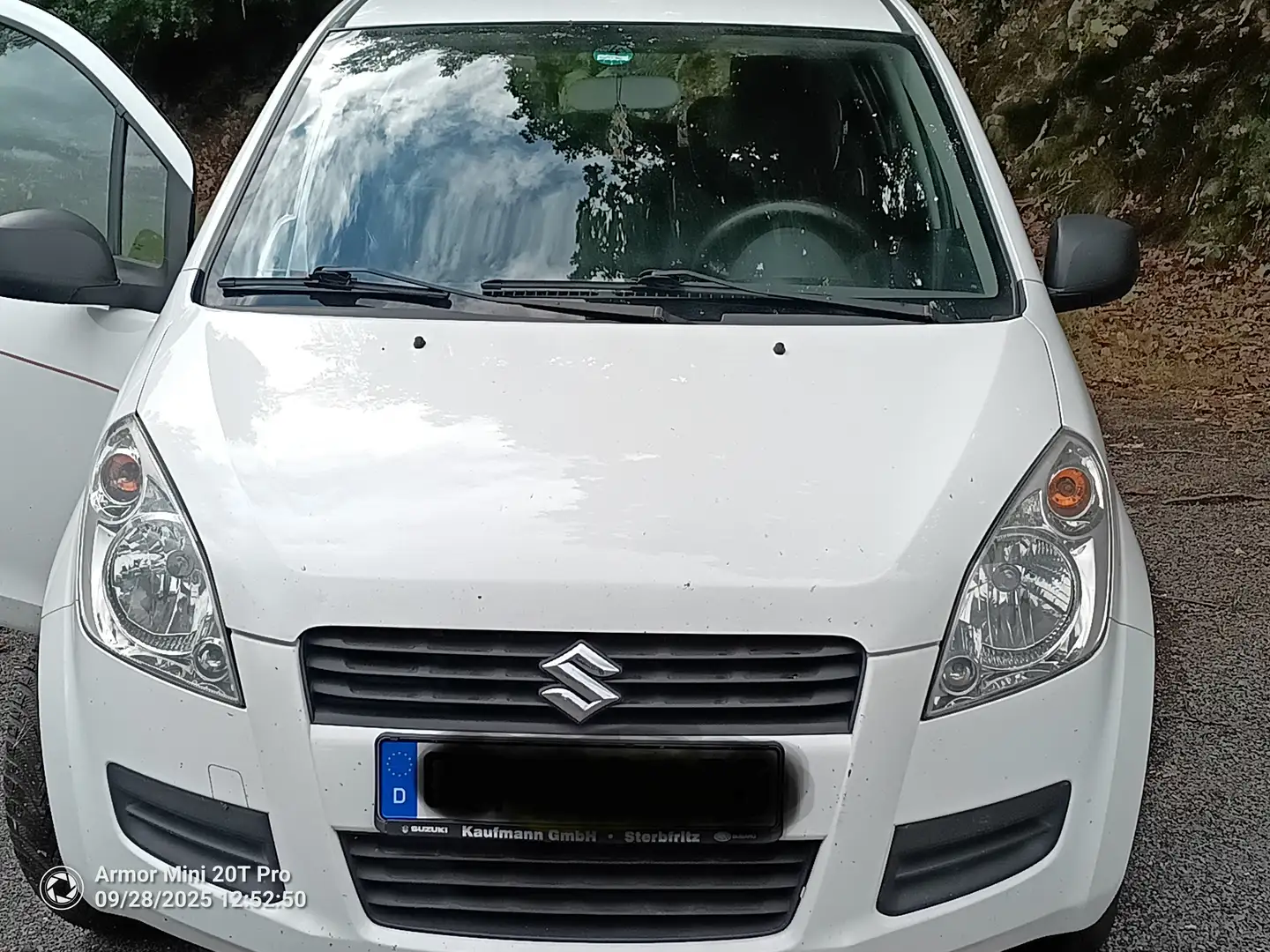 Suzuki Splash Splash 1.0 Basic Weiß - 2