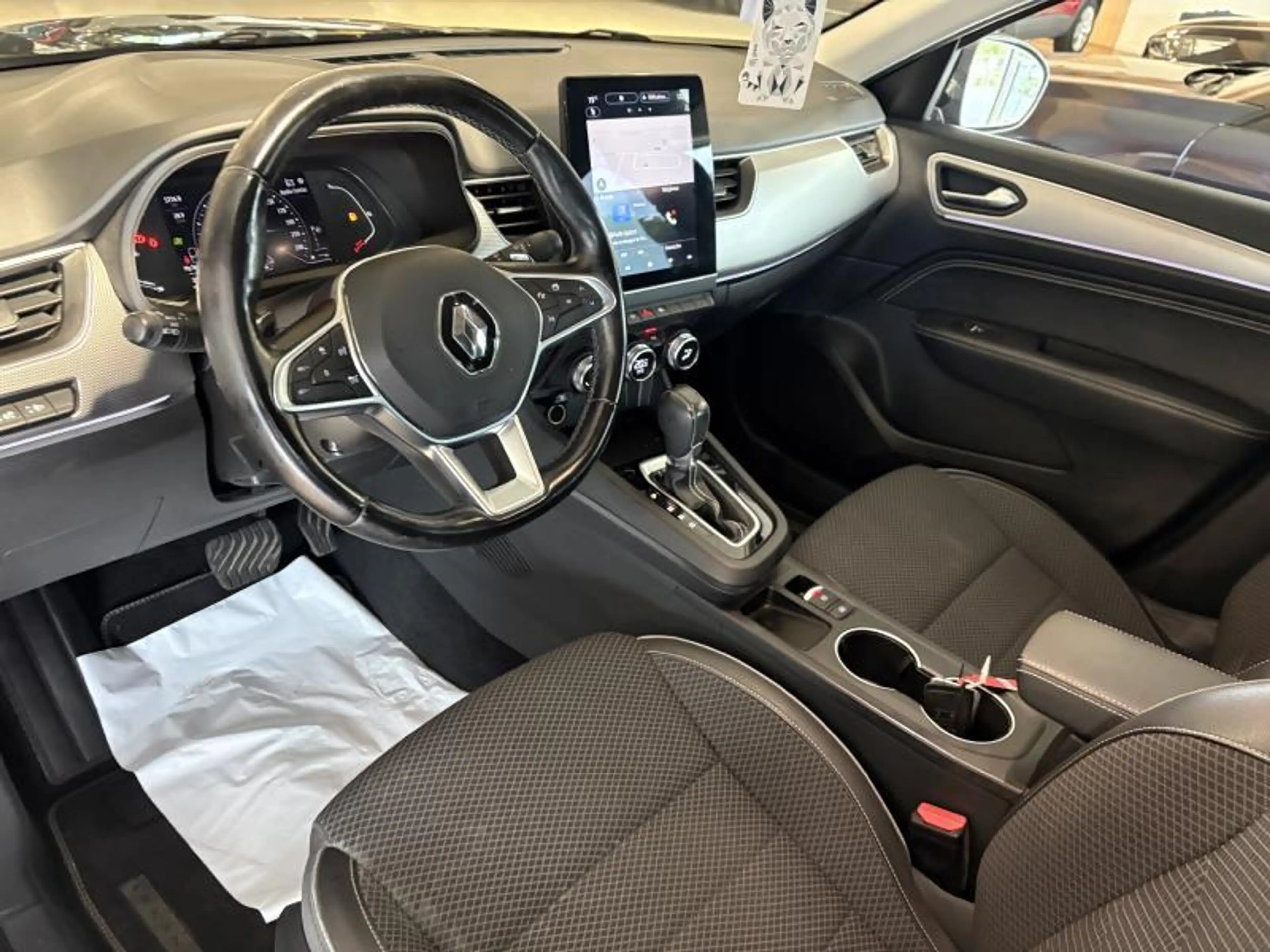 Renault Arkana Intens — photo 7