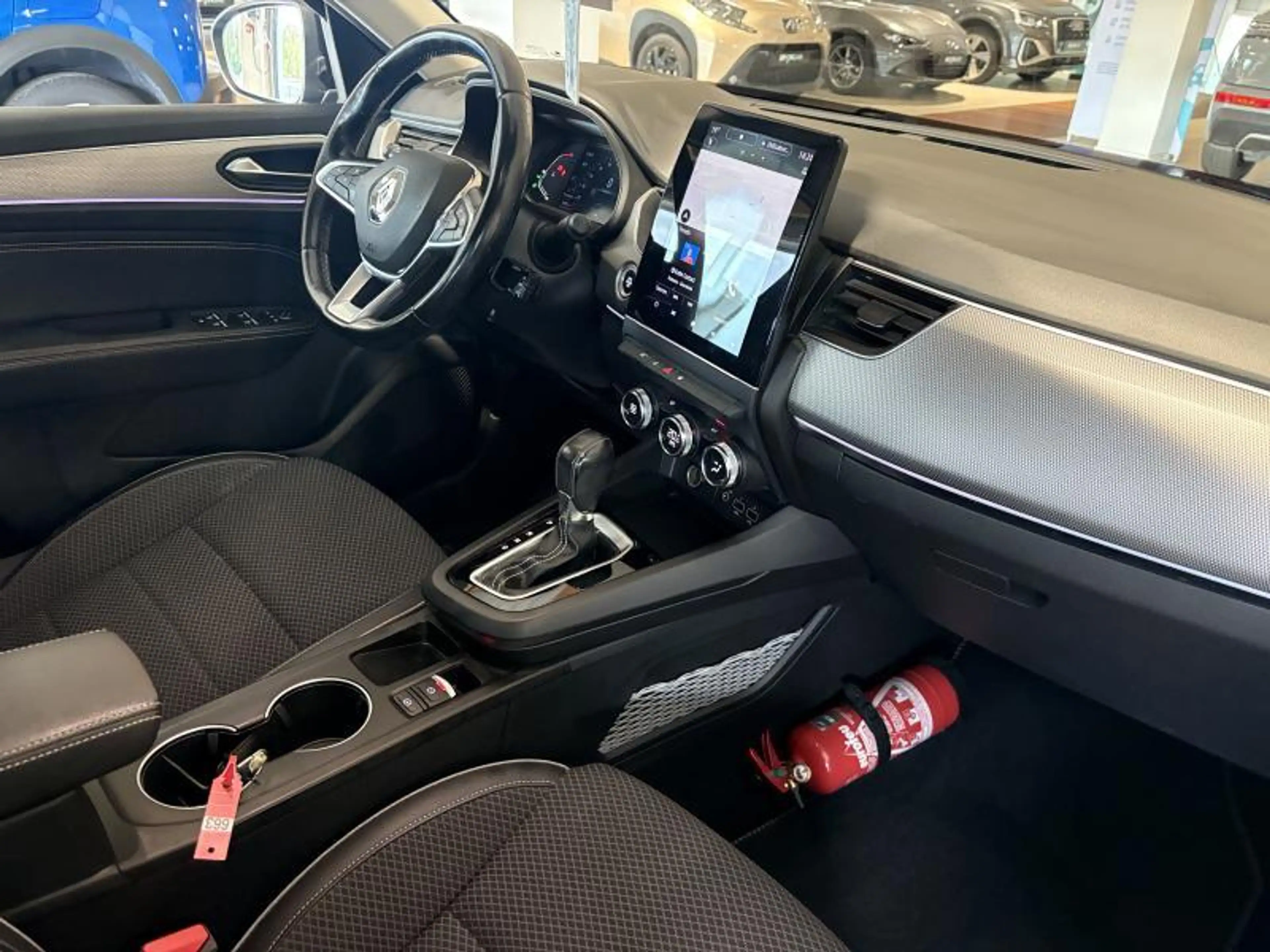 Renault Arkana Intens — photo 15