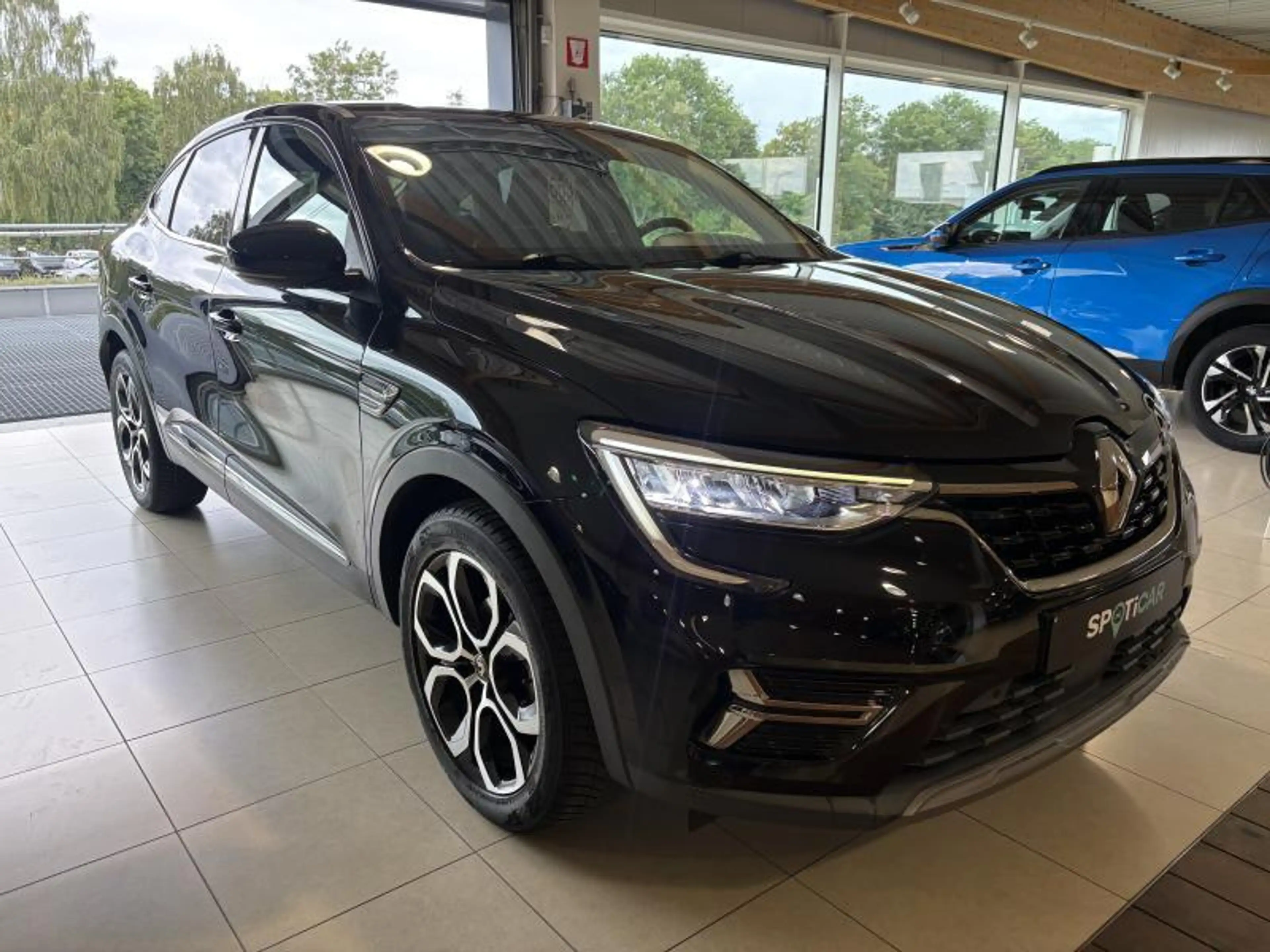 Renault Arkana Intens — photo 3