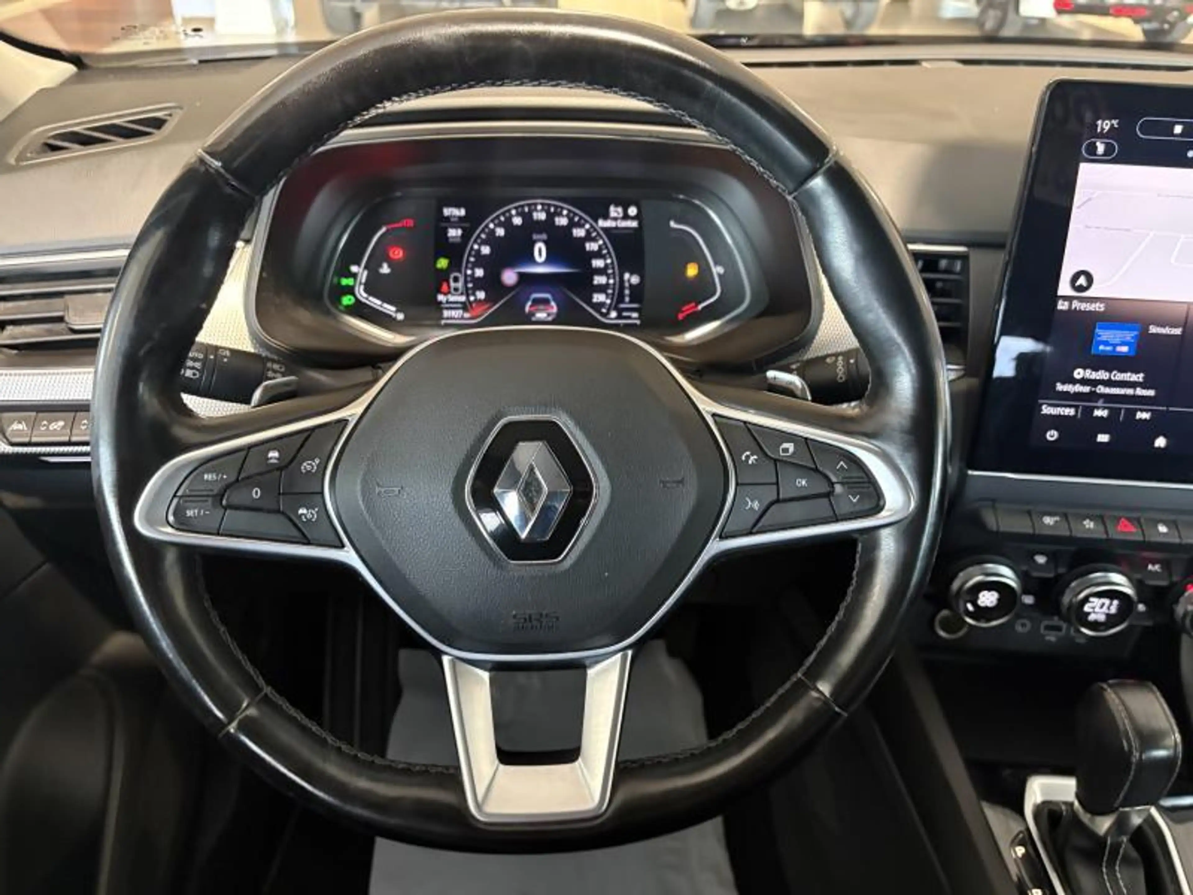 Renault Arkana Intens — photo 13