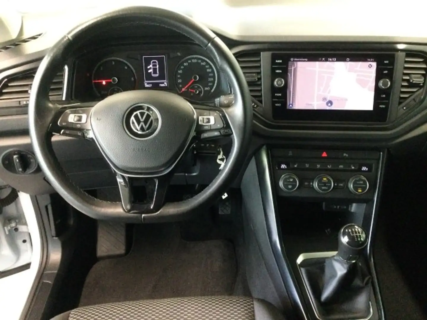Volkswagen T-Roc 2.0 TDI ACC NAVI Lane Assist SHZ Klima Navi Stříbrná - 2