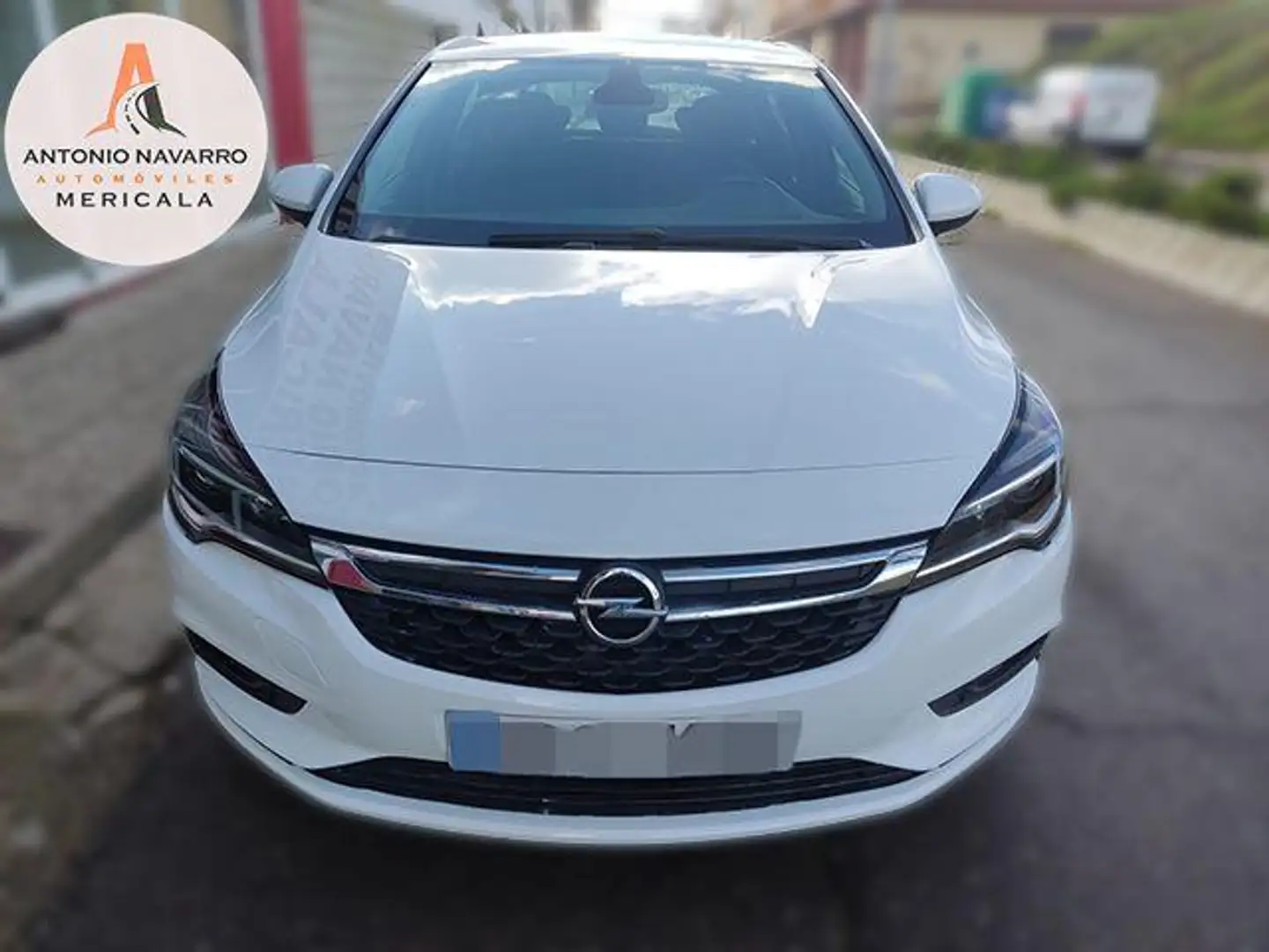 Opel Astra 1.6CDTi S/S Selective 136 Wit - 2