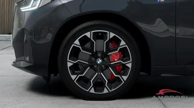 BMW X3 view 8